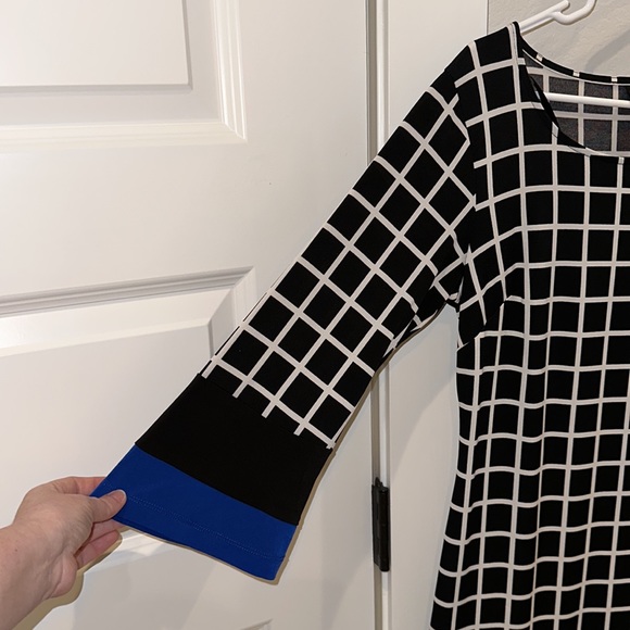 EUC Macy’s En Focus Studio Brand Mod Graph Print Dress Women’s Size 6 - Picture 4 of 8